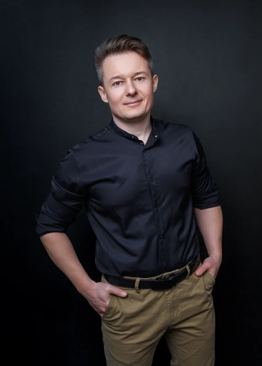 Антон Стадник